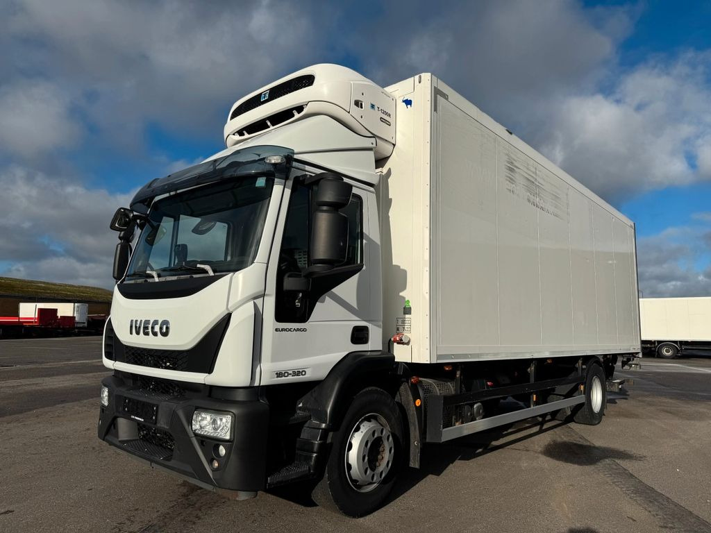 Iveco 180E32 4x2 Schmitz / Thermo King T-1200R Spectru - Hűtős teherautó: 1 kép. Iveco 180E32 4x2 Schmitz / Thermo King T-1200R Spectru - Hűtős teherautó: 1 kép.