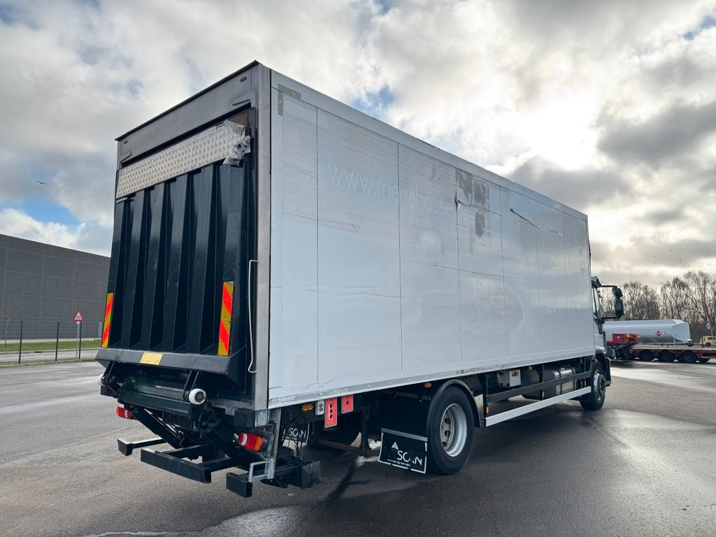 Iveco 180E32 4x2 Schmitz / Thermo King T-1200R Spectru - Hűtős teherautó: 3 kép. Iveco 180E32 4x2 Schmitz / Thermo King T-1200R Spectru - Hűtős teherautó: 3 kép.