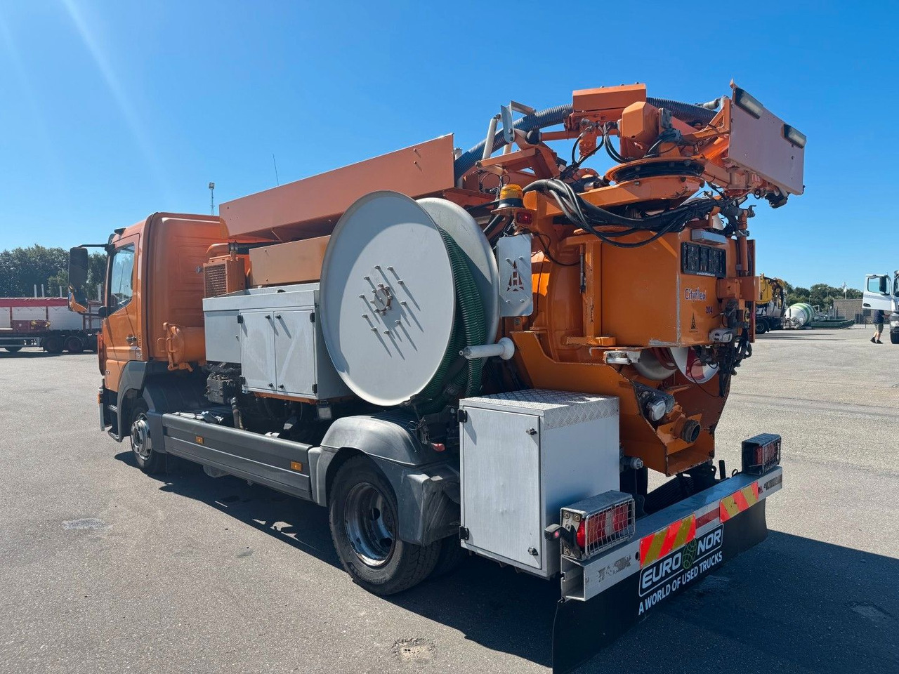 Mercedes-Benz Atego 1223 4x2 Euro 6 Hvidtved Cityflex 204 - Szippantós autó: 4 kép. Mercedes-Benz Atego 1223 4x2 Euro 6 Hvidtved Cityflex 204 - Szippantós autó: 4 kép.