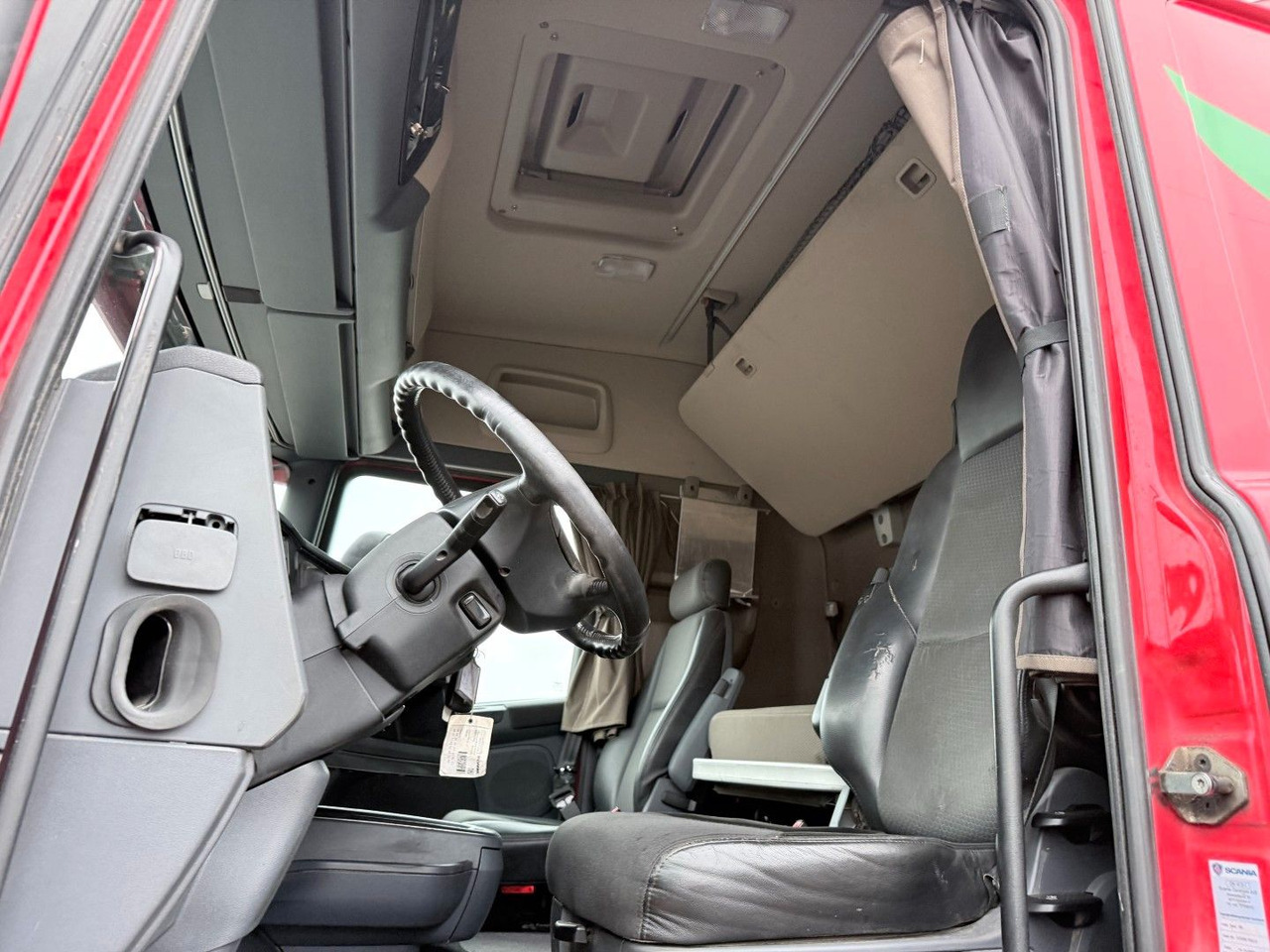 Scania R490 6x2 Highline Hydraulik Euro 6 - Nyergesvontató: 5 kép. Scania R490 6x2 Highline Hydraulik Euro 6 - Nyergesvontató: 5 kép.