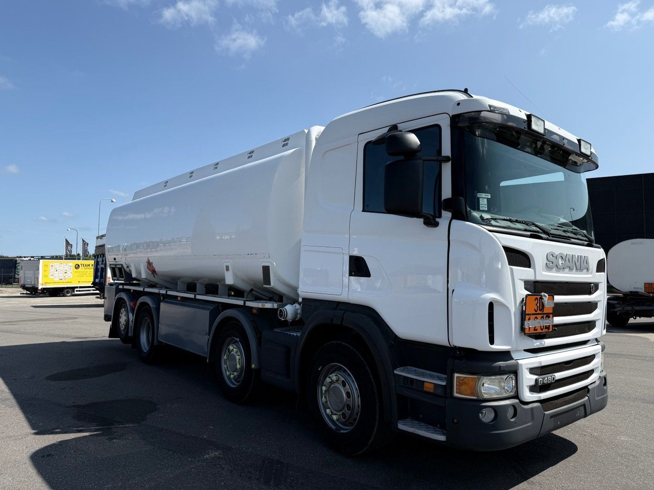 Scania G480 8x2*6 24.000 L / 5 compartments / ADR Tank - Tartályos teherautó: 2 kép. Scania G480 8x2*6 24.000 L / 5 compartments / ADR Tank - Tartályos teherautó: 2 kép.