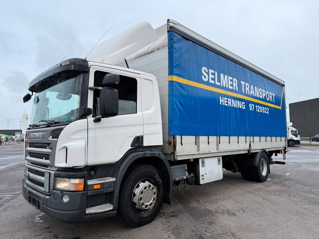 Scania P230 4x2 MNB 7,20 m. Tilt - Taillift - Ponyvás teherautó: 1 kép. Scania P230 4x2 MNB 7,20 m. Tilt - Taillift - Ponyvás teherautó: 1 kép.