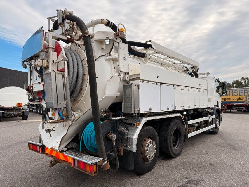 Scania P380 LB 6x24 Hvidtved Larsen FlexLine 310 - Szippantós autó: 3 kép. Scania P380 LB 6x24 Hvidtved Larsen FlexLine 310 - Szippantós autó: 3 kép.