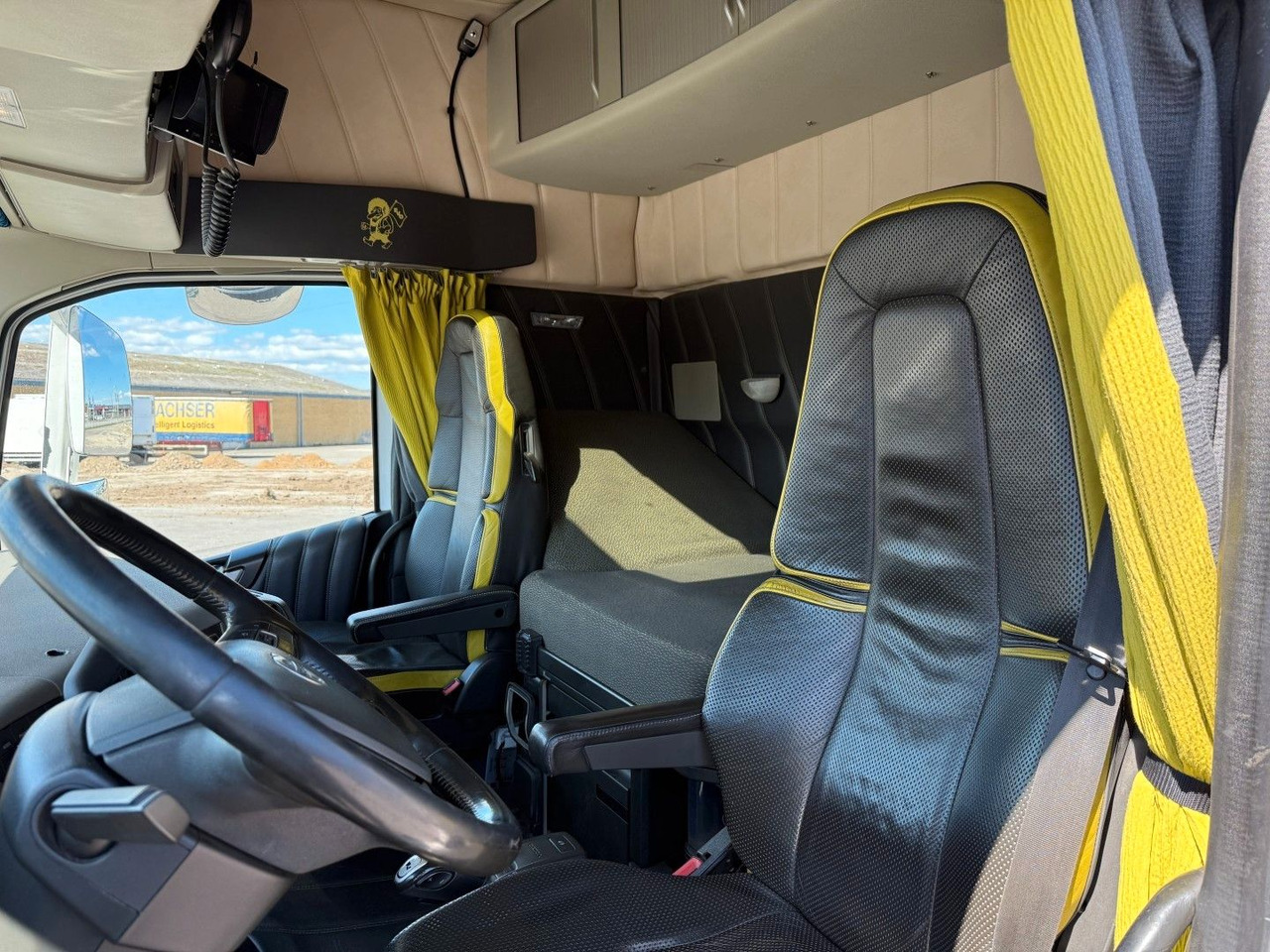 Darus autó Volvo FH 16.550 6x2*4 / Crane HMF 3220K4 Euro 6: 15 kép.