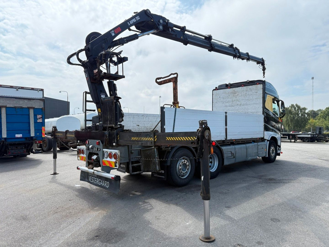 Volvo FH500 6x2*4 / Crane HIAB 262 EP-5 Euro 6 - Darus autó: 4 kép. Volvo FH500 6x2*4 / Crane HIAB 262 EP-5 Euro 6 - Darus autó: 4 kép.