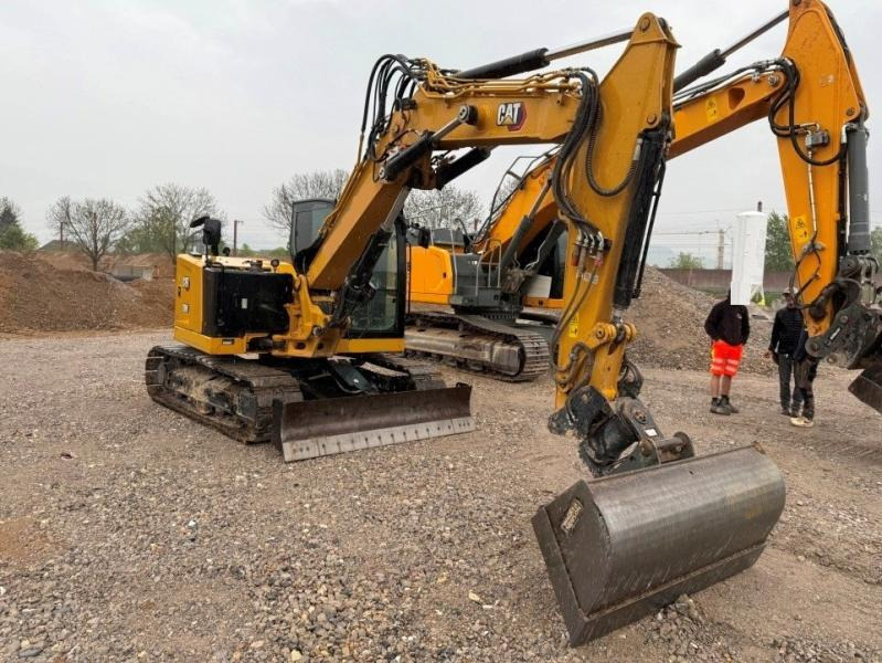Caterpillar 308CR (07A) - Minikotró: 3 kép. Caterpillar 308CR (07A) - Minikotró: 3 kép.