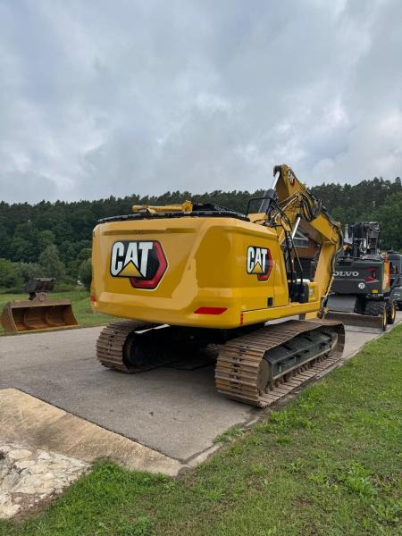 Caterpillar 323-07F 323-07F - Lánctalpas kotró: 2 kép. Caterpillar 323-07F 323-07F - Lánctalpas kotró: 2 kép.