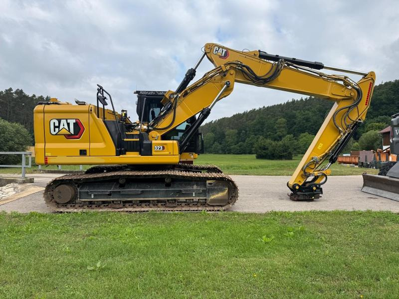 Caterpillar 323-07F 323-07F - Lánctalpas kotró: 3 kép. Caterpillar 323-07F 323-07F - Lánctalpas kotró: 3 kép.