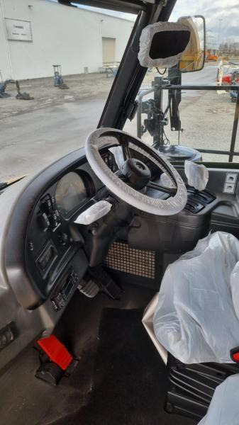 Caterpillar 772 - Bánya teherautó: 5 kép. Caterpillar 772 - Bánya teherautó: 5 kép.