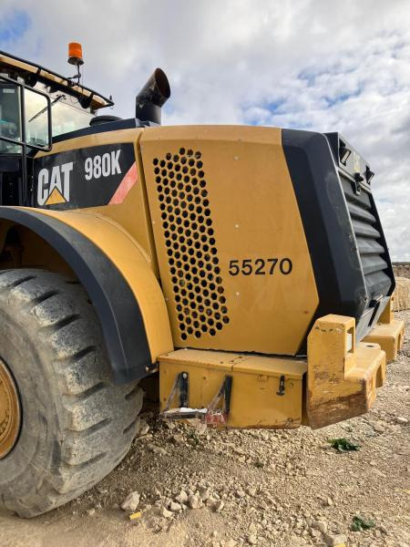 Caterpillar 980K - Gumikerekes homlokrakodó: 3 kép. Caterpillar 980K - Gumikerekes homlokrakodó: 3 kép.