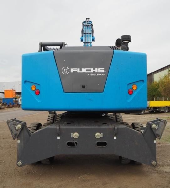 Fuchs MHL350 - Hulladék kotró: 3 kép. Fuchs MHL350 - Hulladék kotró: 3 kép.