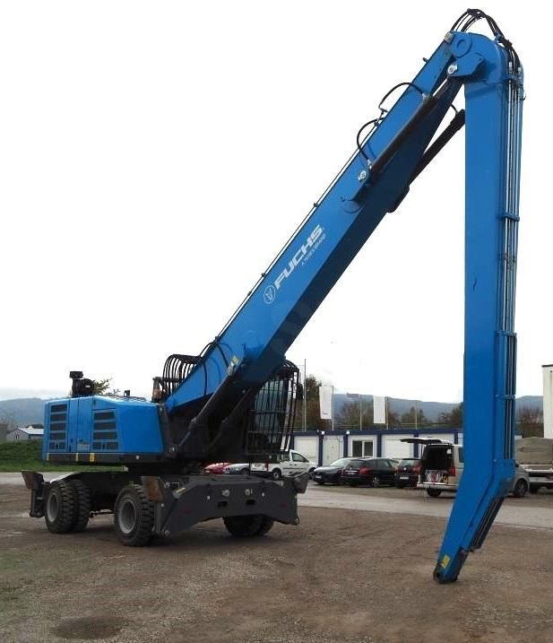 Fuchs MHL350 - Hulladék kotró: 4 kép. Fuchs MHL350 - Hulladék kotró: 4 kép.