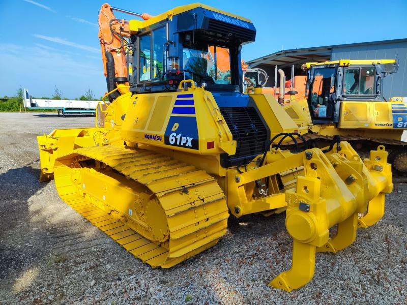 Komatsu D61PX-24E0 - Buldózer: 1 kép. Komatsu D61PX-24E0 - Buldózer: 1 kép.
