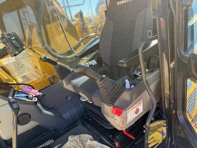 Komatsu PC290NLC-11EO - Lánctalpas kotró: 5 kép. Komatsu PC290NLC-11EO - Lánctalpas kotró: 5 kép.