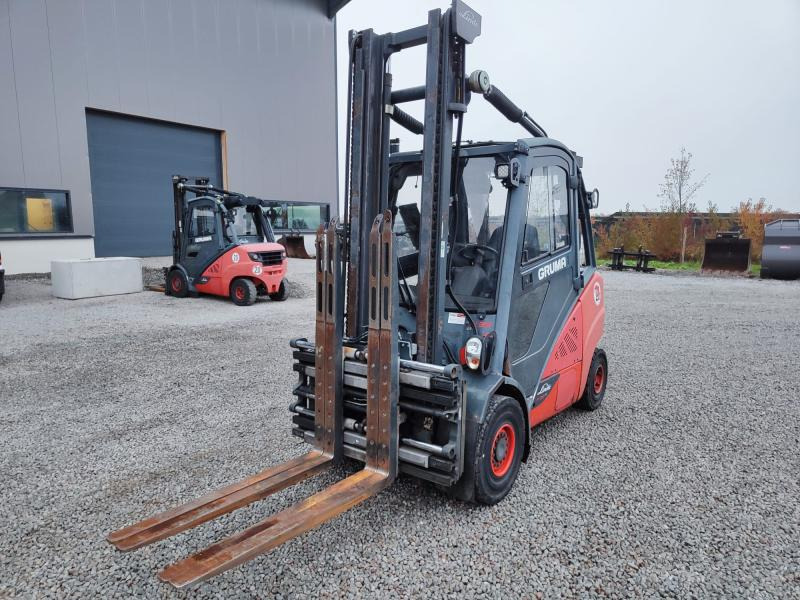 Linde H35D - Dízel targonca: 3 kép. Linde H35D - Dízel targonca: 3 kép.