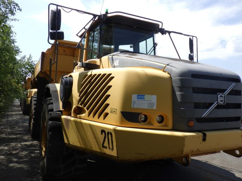 Volvo A 40 E 6x6 - Csuklós dömper: 4 kép. Volvo A 40 E 6x6 - Csuklós dömper: 4 kép.