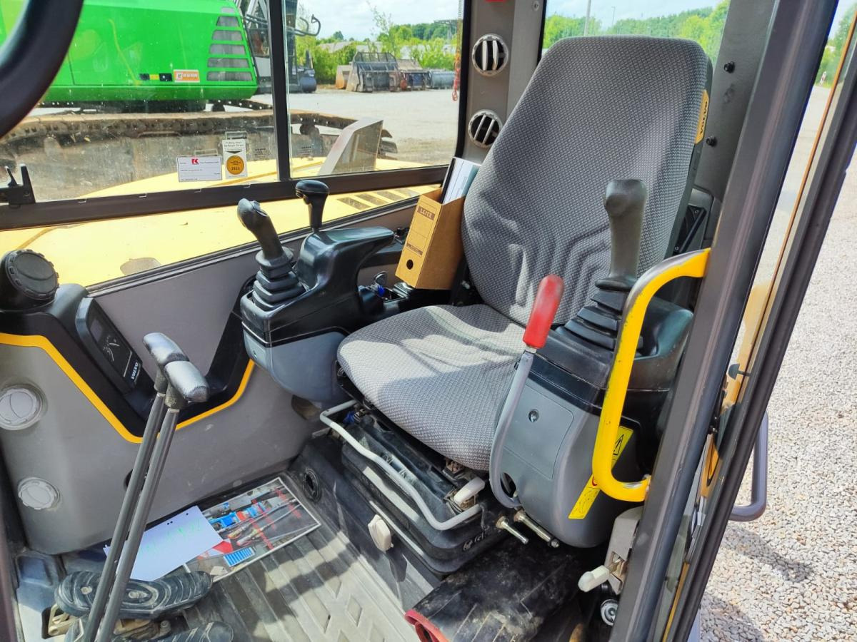 Volvo ECR88D - Minikotró: 5 kép. Volvo ECR88D - Minikotró: 5 kép.