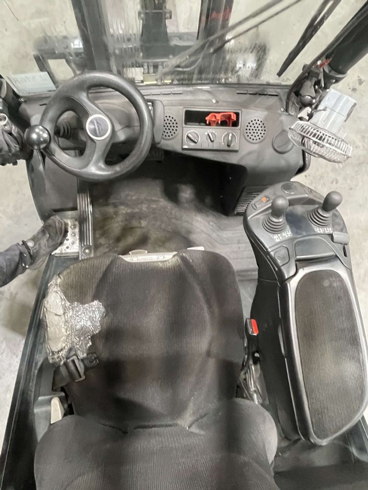 LINDE h40 lízing LINDE h40: 29 kép.