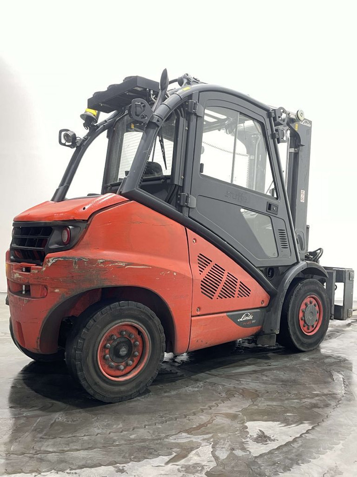 LINDE h40 lízing LINDE h40: 33 kép.