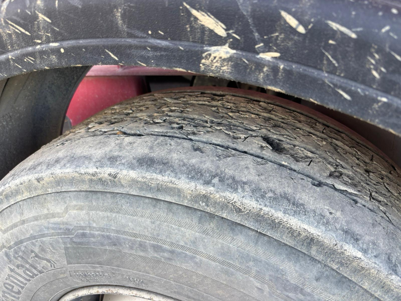 Új Félpótkocsi billenőplatós SCHMITZ: 6 kép. Új Félpótkocsi billenőplatós SCHMITZ: 6 kép.