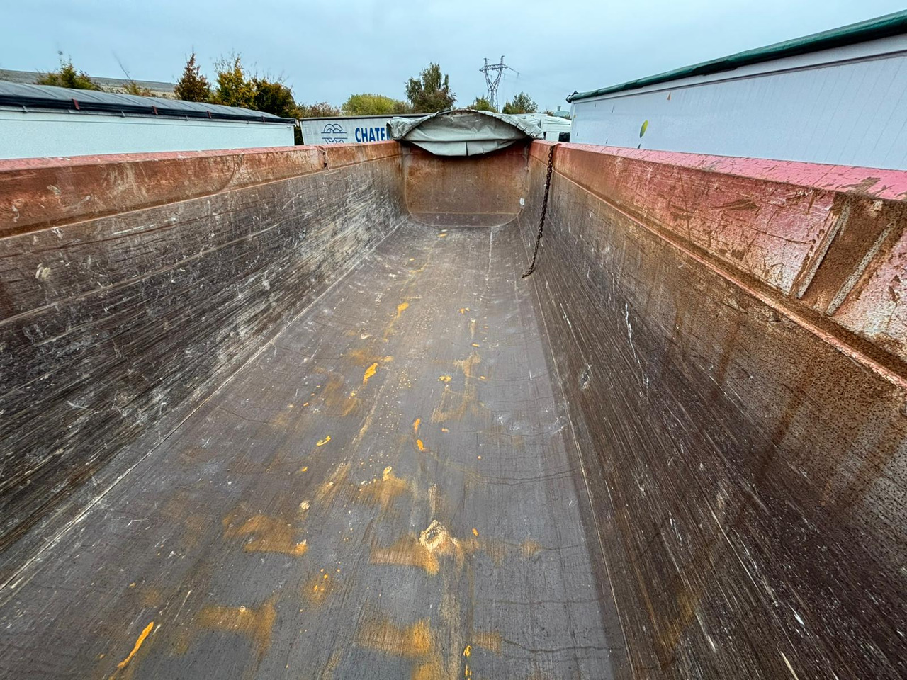 SCHMITZ - Félpótkocsi billenőplatós: 5 kép. SCHMITZ - Félpótkocsi billenőplatós: 5 kép.