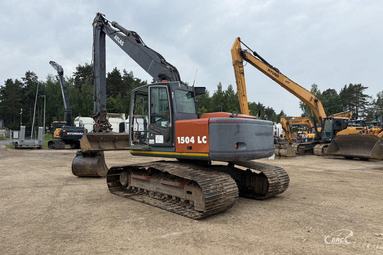 Atlas 1504 - Lánctalpas kotró: 4 kép. Atlas 1504 - Lánctalpas kotró: 4 kép.