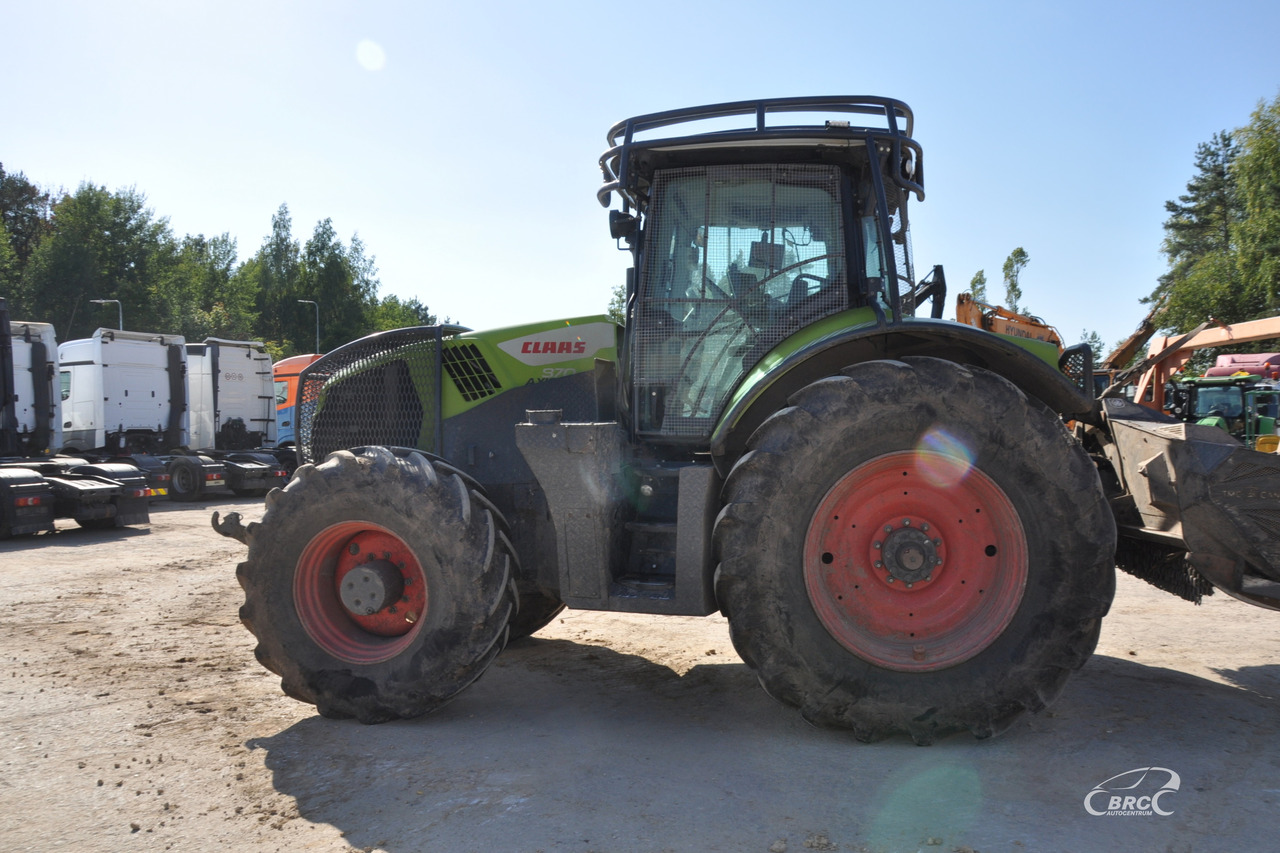 Claas Axion 870 - Traktor: 3 kép. Claas Axion 870 - Traktor: 3 kép.