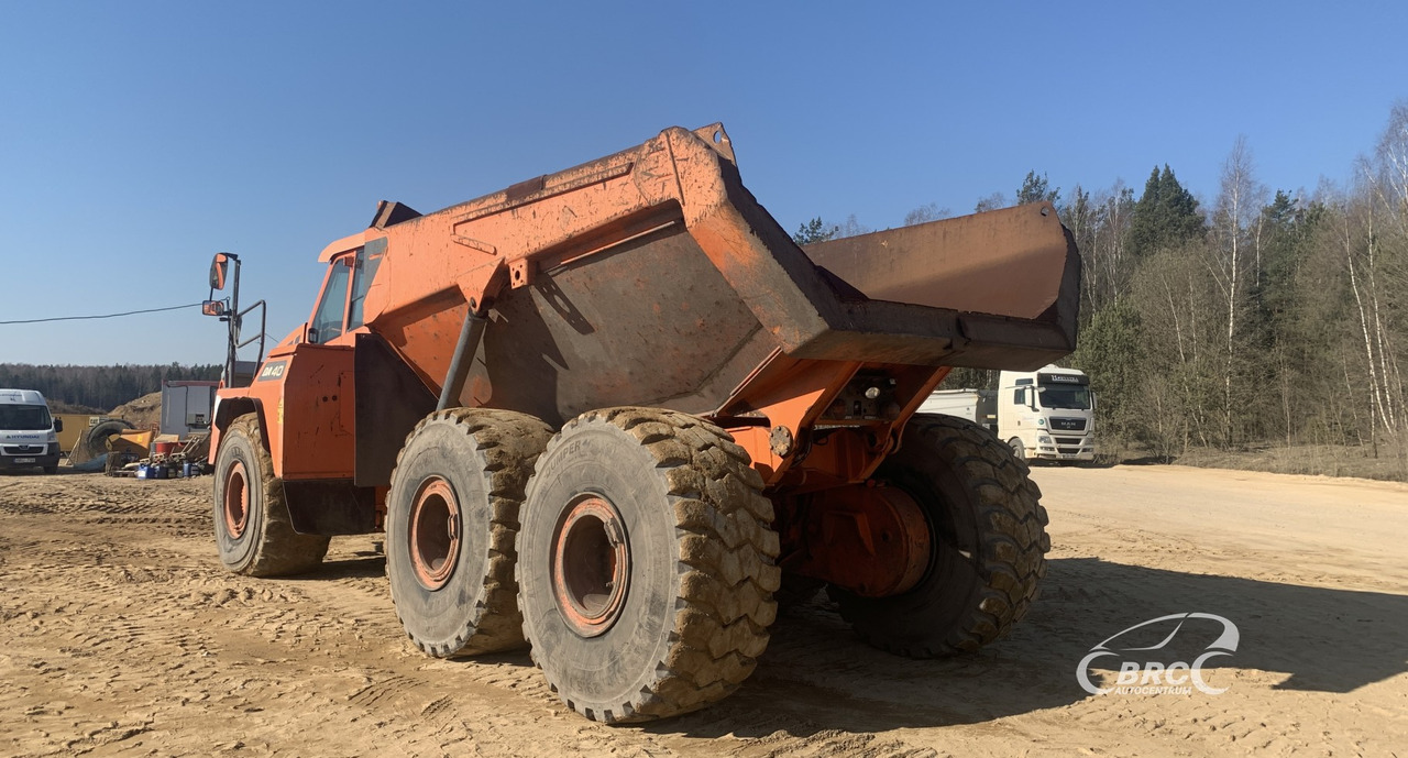 Doosan DA 40 - Bánya teherautó: 5 kép. Doosan DA 40 - Bánya teherautó: 5 kép.