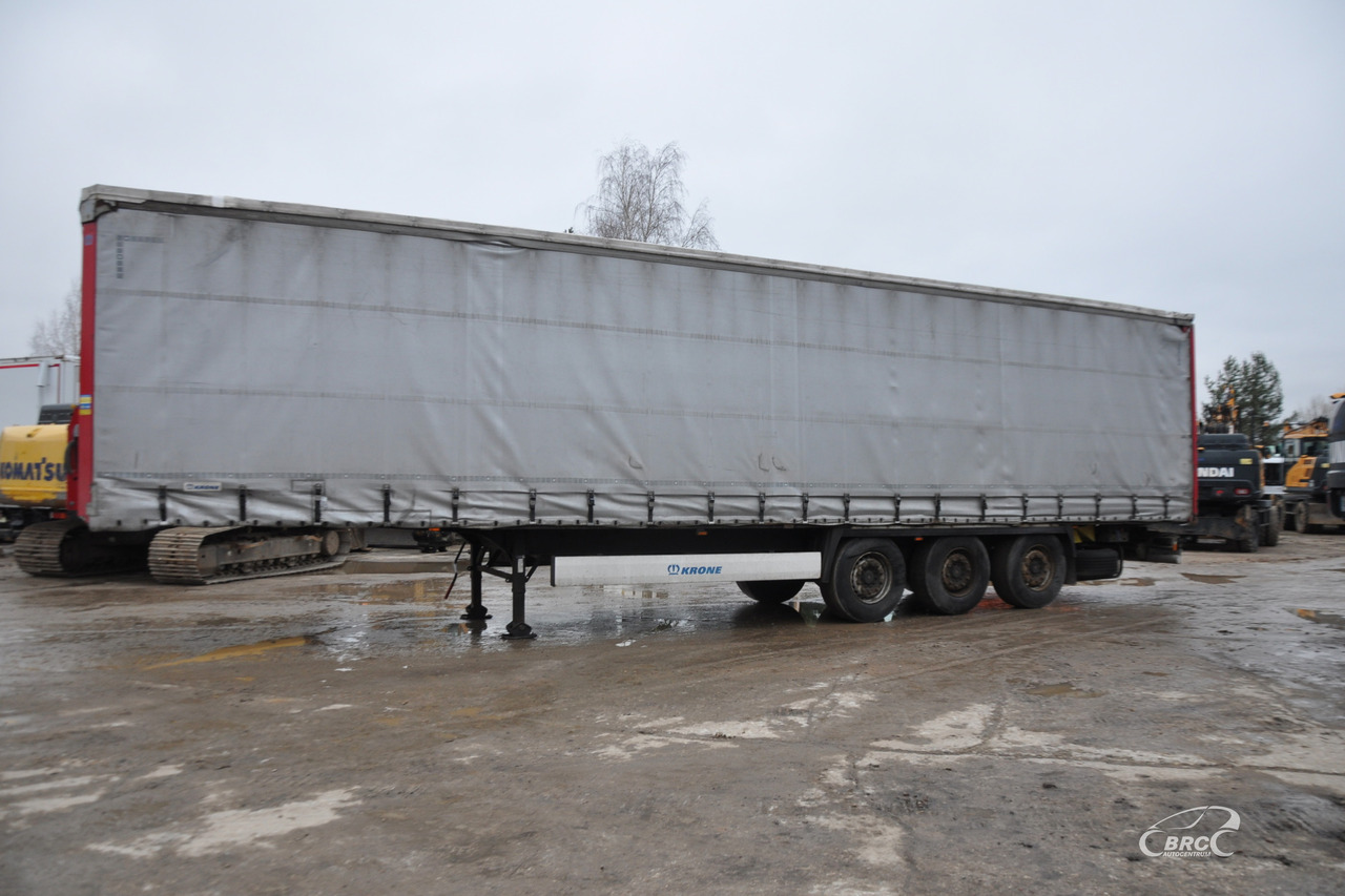 Krone SD - Ponyvás félpótkocsi: 4 kép. Krone SD - Ponyvás félpótkocsi: 4 kép.