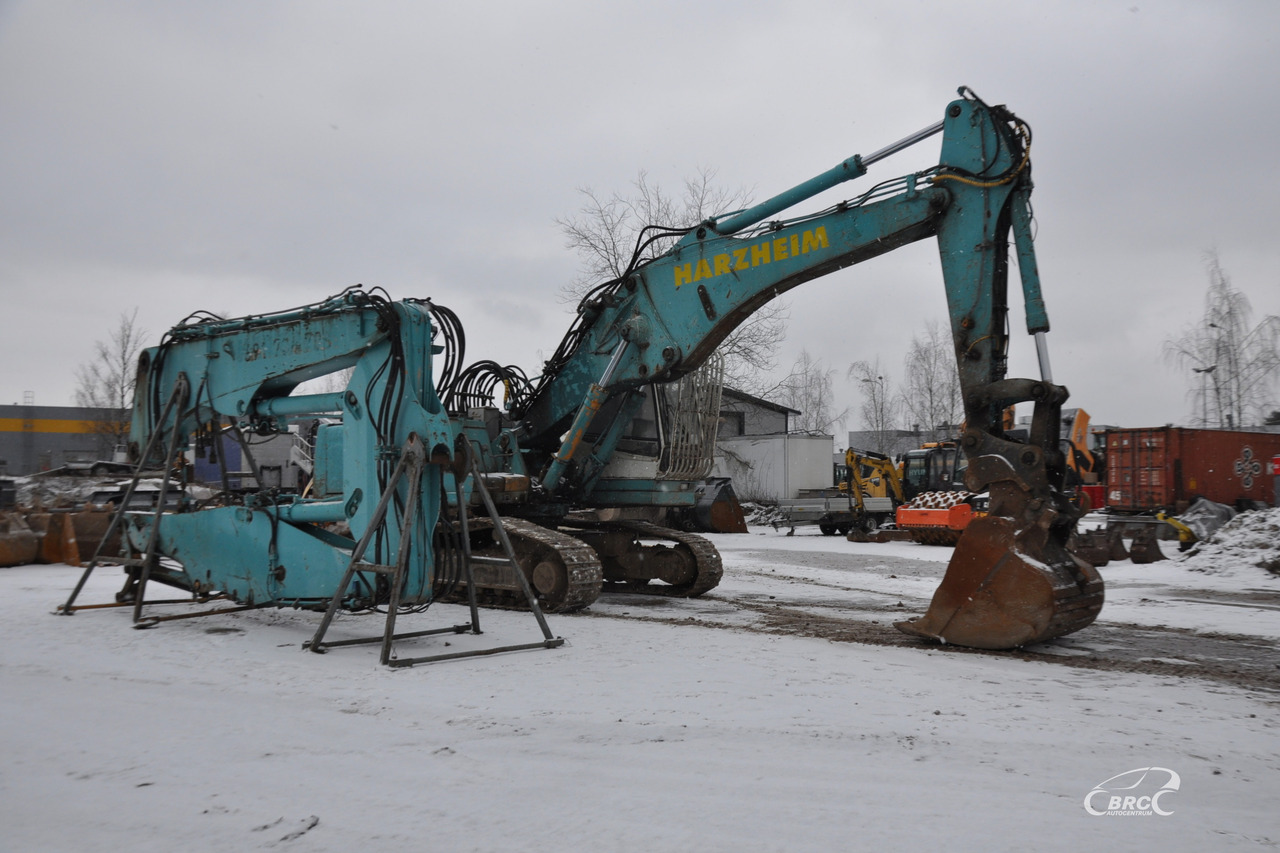 Liebherr R944 - Lánctalpas kotró: 1 kép. Liebherr R944 - Lánctalpas kotró: 1 kép.
