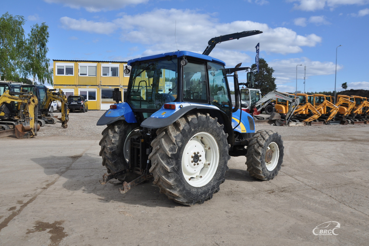 New Holland T5060 - Traktor: 5 kép. New Holland T5060 - Traktor: 5 kép.