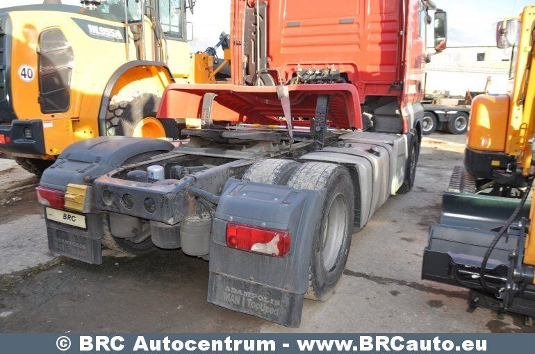 MAN TGX 18.440 XLX Compresor damage - Nyergesvontató: 5 kép. MAN TGX 18.440 XLX Compresor damage - Nyergesvontató: 5 kép.