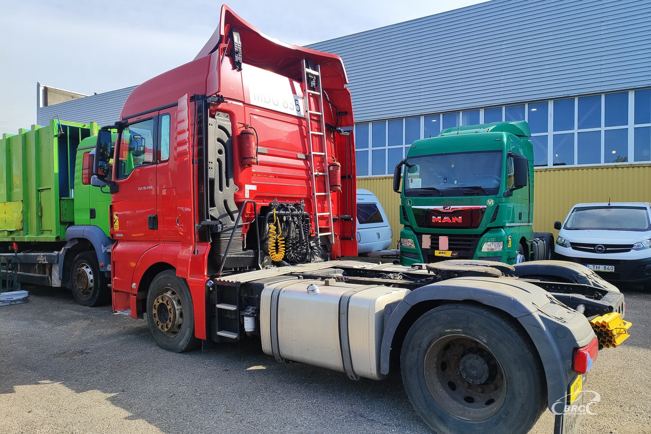 MAN TGX 18.500 - Nyergesvontató: 2 kép. MAN TGX 18.500 - Nyergesvontató: 2 kép.