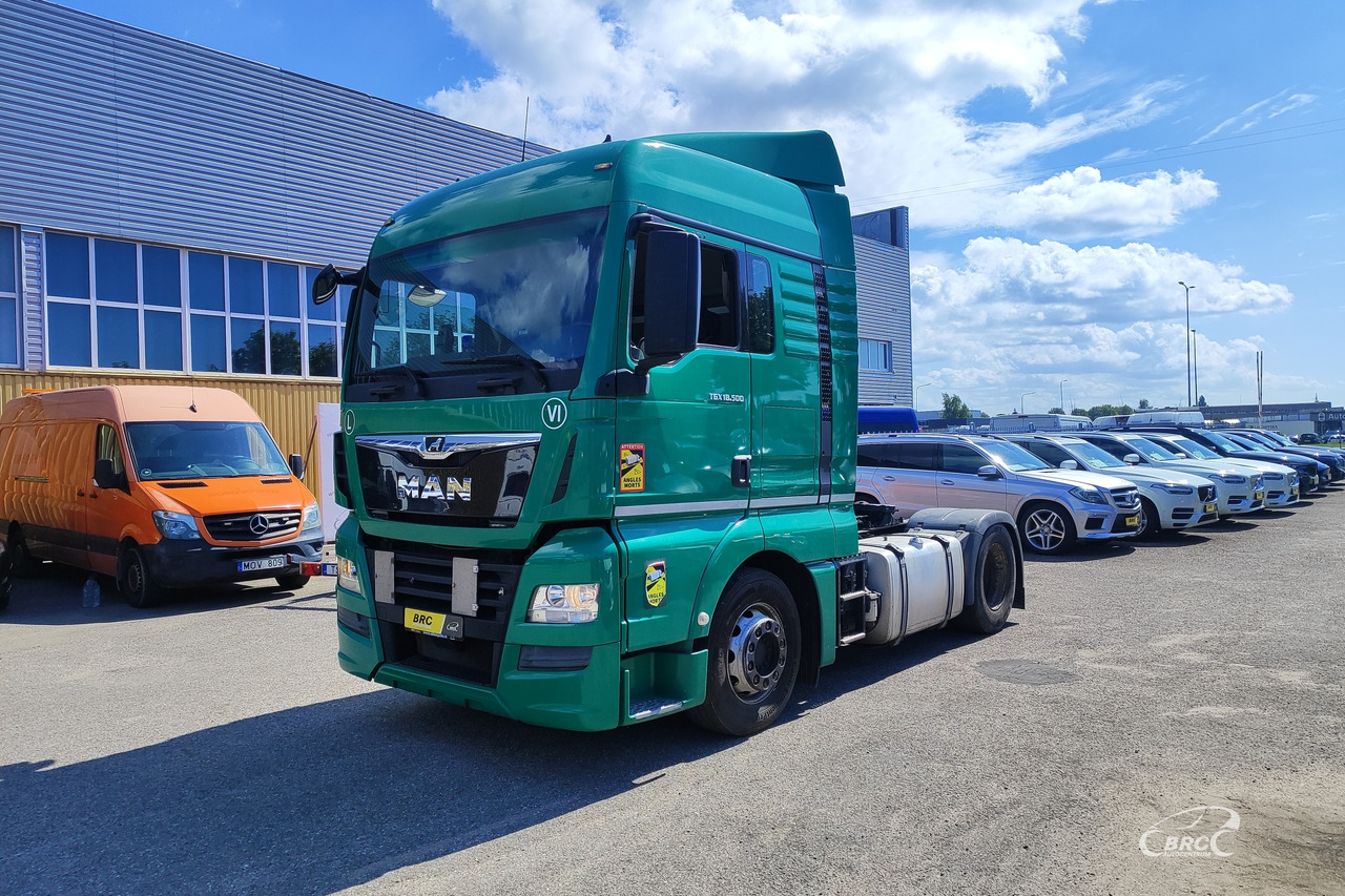 MAN TGX 18.500 - Nyergesvontató: 1 kép. MAN TGX 18.500 - Nyergesvontató: 1 kép.