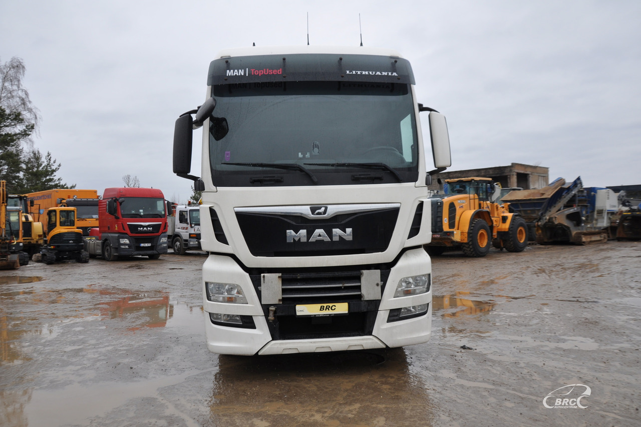 MAN TGX - Nyergesvontató: 3 kép. MAN TGX - Nyergesvontató: 3 kép.