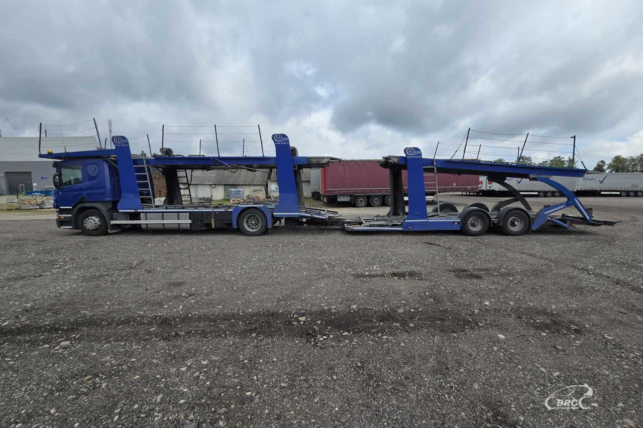 Autószállító teherautó Scania P 380: 6 kép.