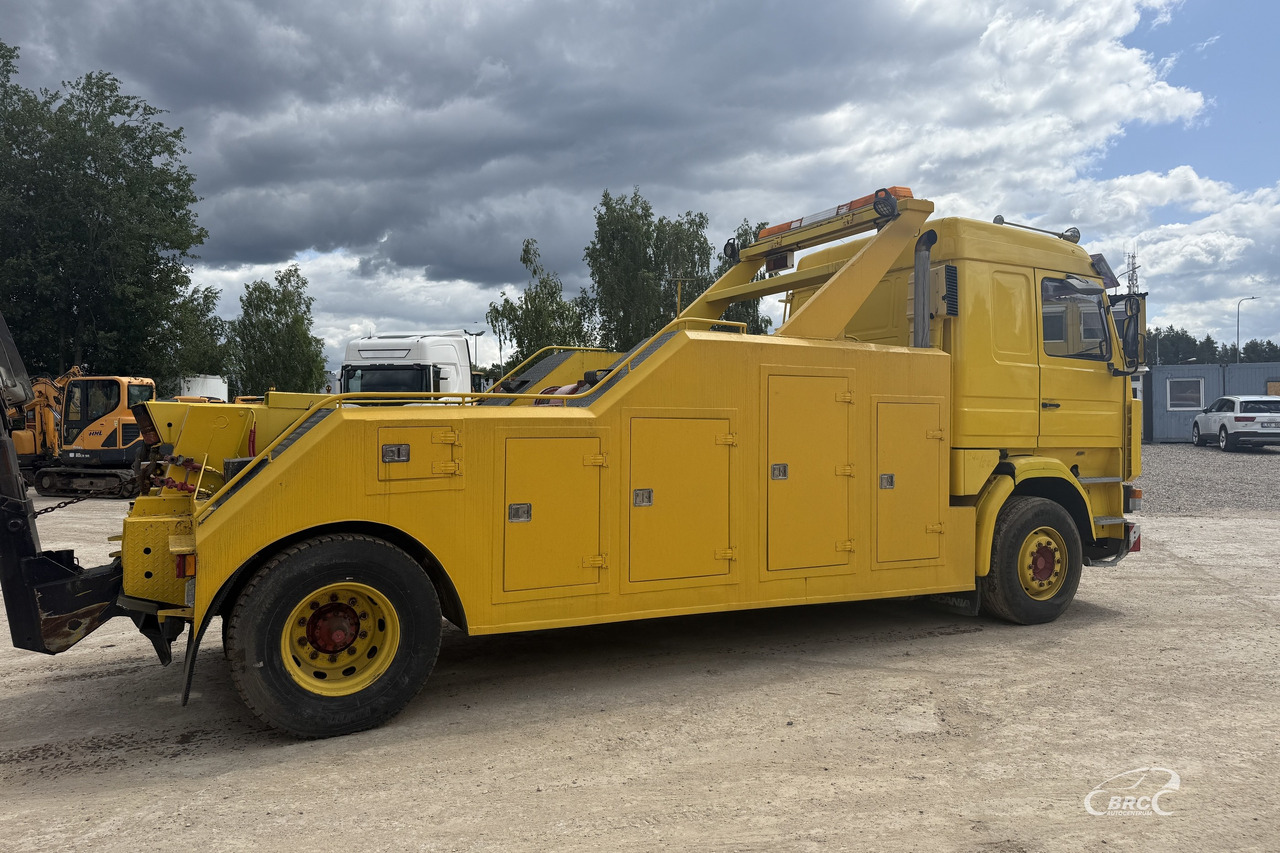 Scania R 143 - Autószállító teherautó: 4 kép. Scania R 143 - Autószállító teherautó: 4 kép.