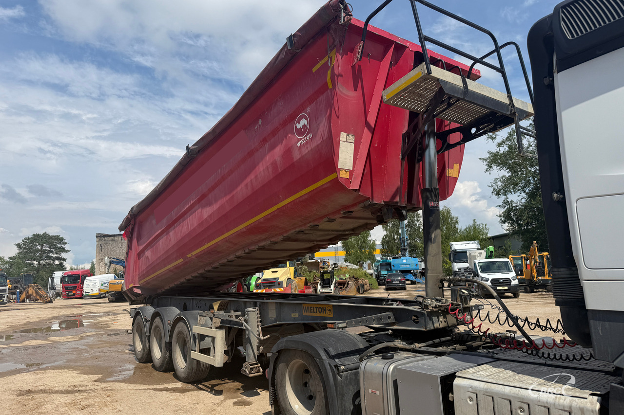 Wielton NW-3 - Félpótkocsi billenőplatós: 2 kép. Wielton NW-3 - Félpótkocsi billenőplatós: 2 kép.