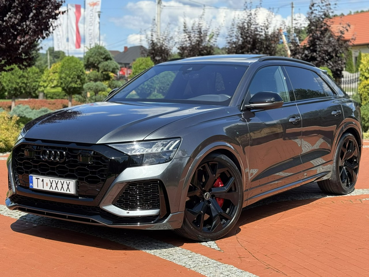 Audi RS Q8 - Terepjáró/ SUV: 4 kép. Audi RS Q8 - Terepjáró/ SUV: 4 kép.