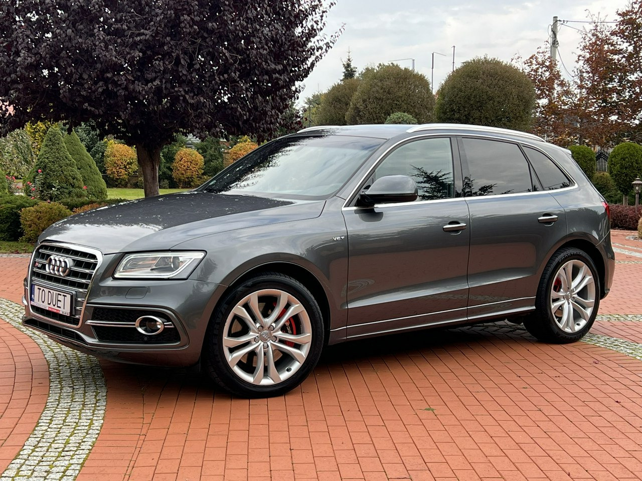 Audi SQ5 - Terepjáró/ SUV: 5 kép. Audi SQ5 - Terepjáró/ SUV: 5 kép.