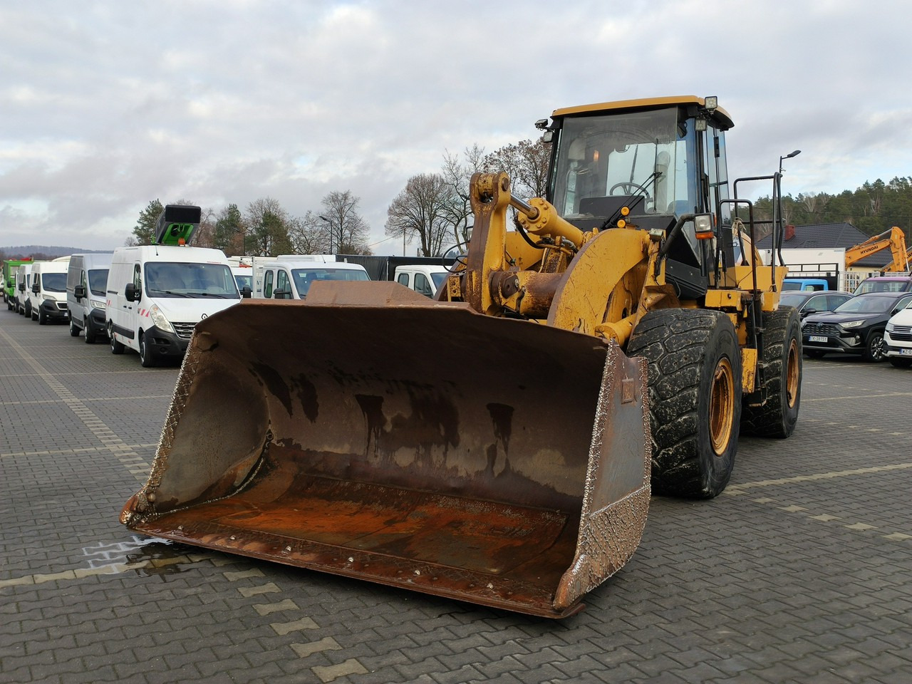 Gumikerekes homlokrakodó Caterpillar 962H CAT 20ton: 10 kép.