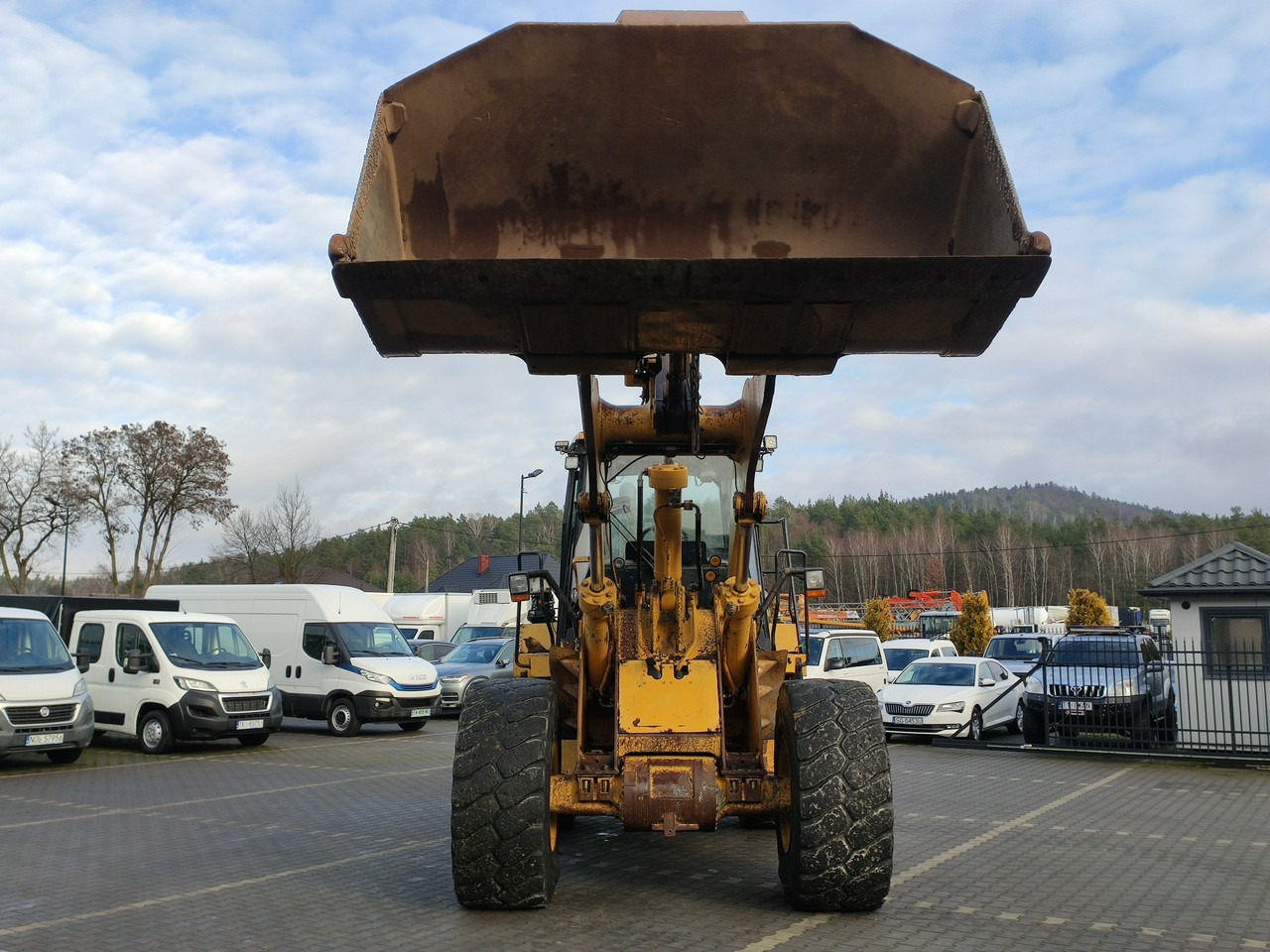Gumikerekes homlokrakodó Caterpillar 962H CAT 20ton: 7 kép.