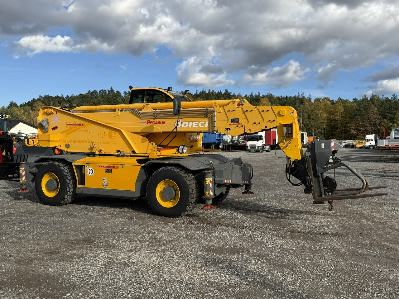 Dieci 2145 Pegasus HVL155 TL10 ROTO Ładowarka Teleskopowa Obrotowa - Teleszkópos rakodó: 2 kép. Dieci 2145 Pegasus HVL155 TL10 ROTO Ładowarka Teleskopowa Obrotowa - Teleszkópos rakodó: 2 kép.