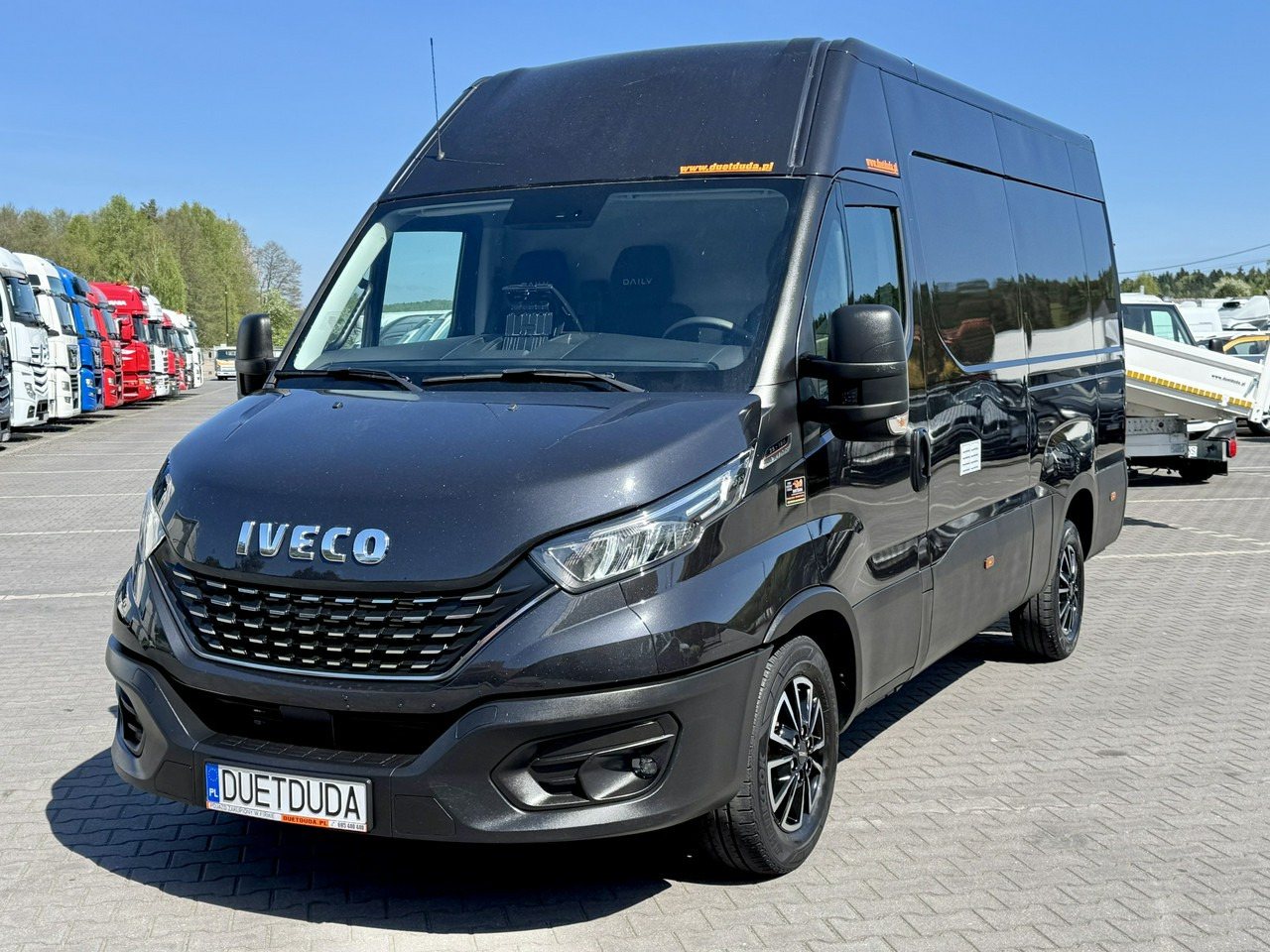 Iveco Daily 35S18 - Furgon: 4 kép. Iveco Daily 35S18 - Furgon: 4 kép.
