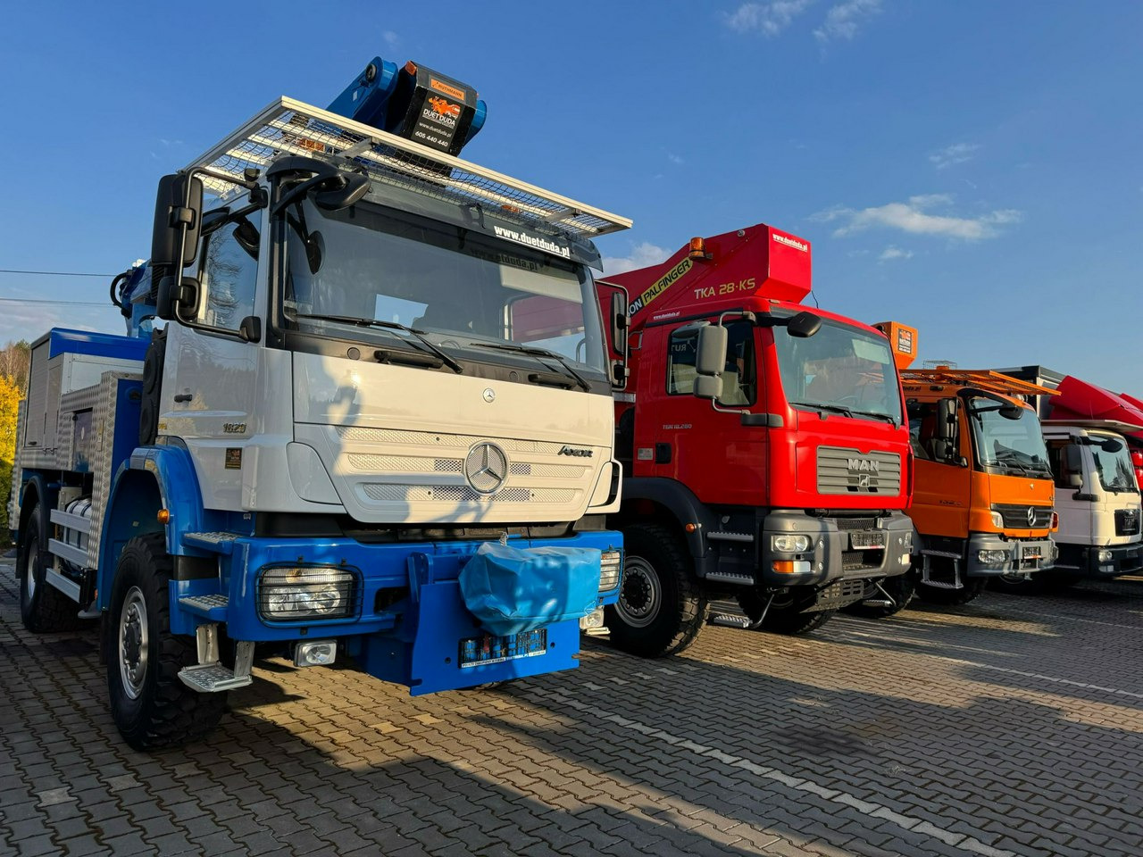 Iveco Daily 55S17W 4x4 Zwyżka 19m Versalift Lat 55 TB Time France - Emelőkosaras teherautó: 4 kép. Iveco Daily 55S17W 4x4 Zwyżka 19m Versalift Lat 55 TB Time France - Emelőkosaras teherautó: 4 kép.