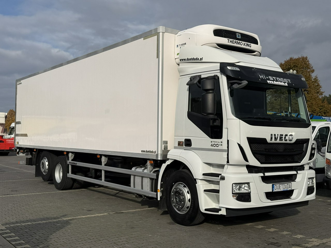 Iveco STRALIS 260S40 E6 Chłodnia Mroźnia Agregat THERMO KING T-1000R - Hűtős teherautó: 1 kép. Iveco STRALIS 260S40 E6 Chłodnia Mroźnia Agregat THERMO KING T-1000R - Hűtős teherautó: 1 kép.