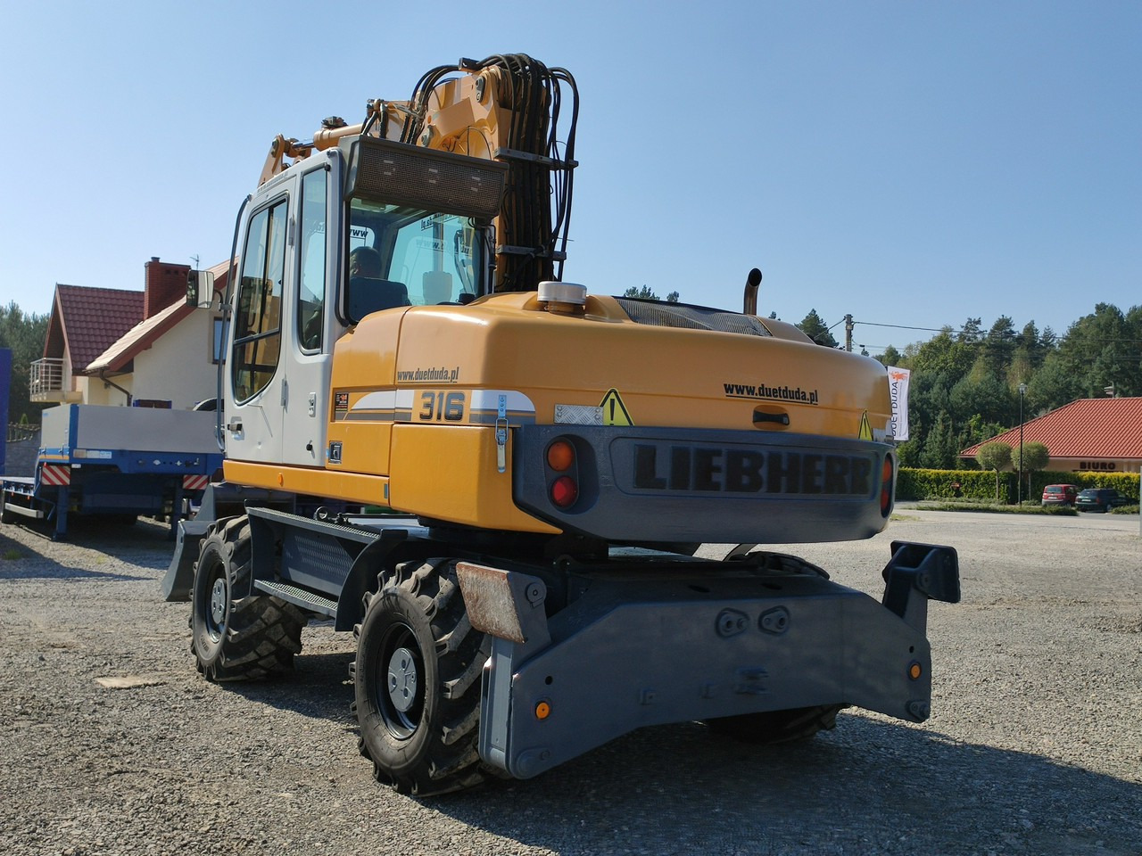 Gumikerekes kotró Liebherr A316 Maszyna po Pełnym Tulejowaniu Bez Luzów i Wycieków: 16 kép.