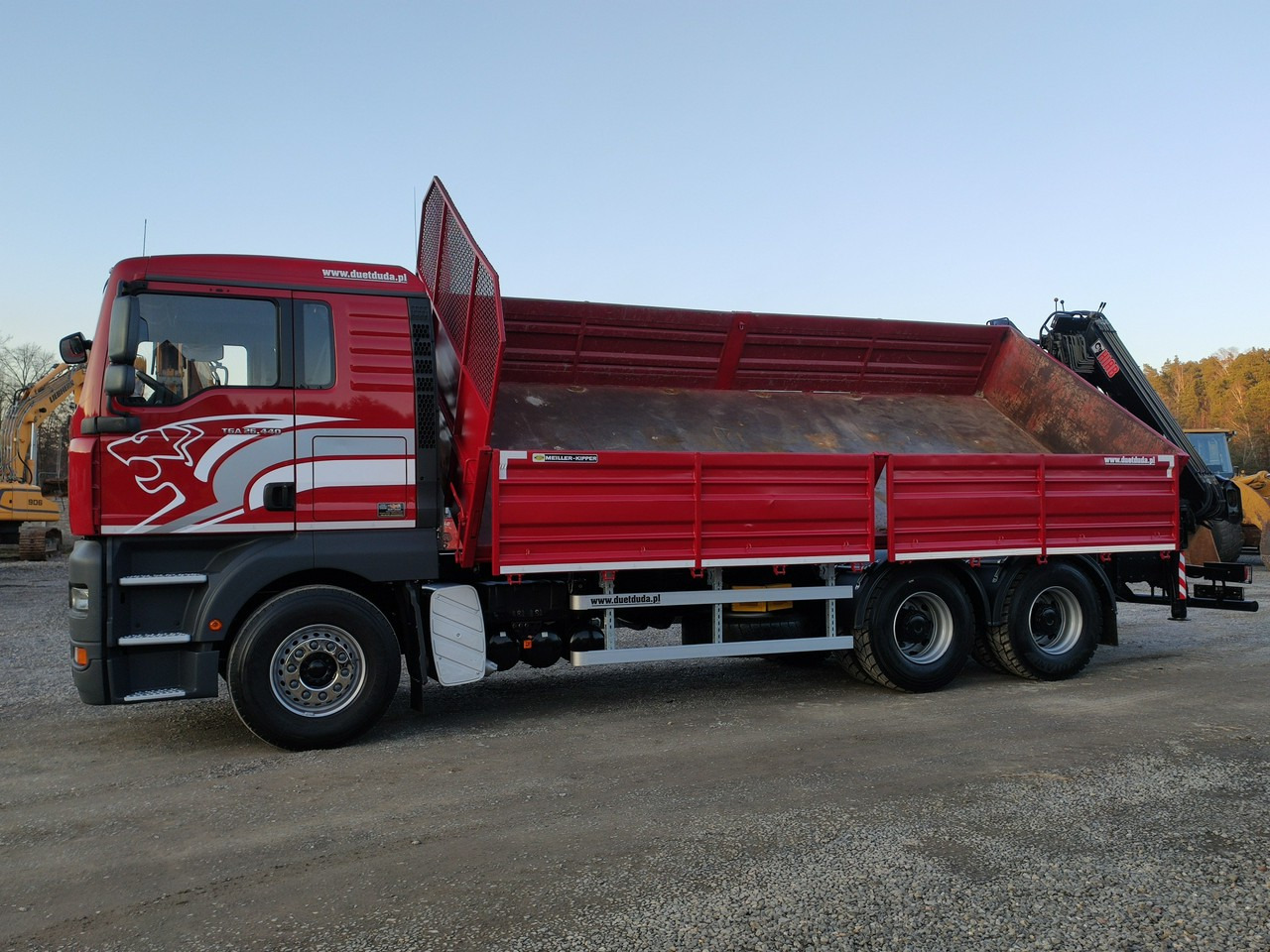 MAN Man 26.440 6x4 HDS HIAB 166 B-3 DUO Wywrotka Meiller 2-stronna - Billenőplatós teherautó, Darus autó: 2 kép. MAN Man 26.440 6x4 HDS HIAB 166 B-3 DUO Wywrotka Meiller 2-stronna - Billenőplatós teherautó, Darus autó: 2 kép.