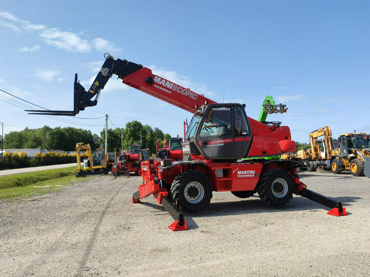 Manitou MRT 2150 ROTO Ładowarka Teleskopowa Obrotowa 2550 1850 1840 - Teleszkópos rakodó: 3 kép. Manitou MRT 2150 ROTO Ładowarka Teleskopowa Obrotowa 2550 1850 1840 - Teleszkópos rakodó: 3 kép.