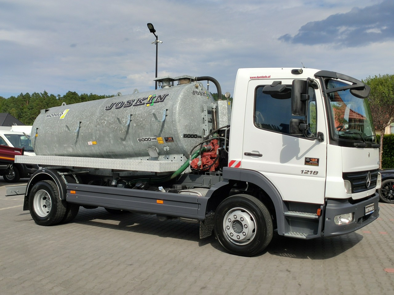 Mercedes Atego 1218 Asenizacyjny Szambiarka Beczka Szambowóz Poj.6m 2019r - Szippantós autó: 1 kép. Mercedes Atego 1218 Asenizacyjny Szambiarka Beczka Szambowóz Poj.6m 2019r - Szippantós autó: 1 kép.